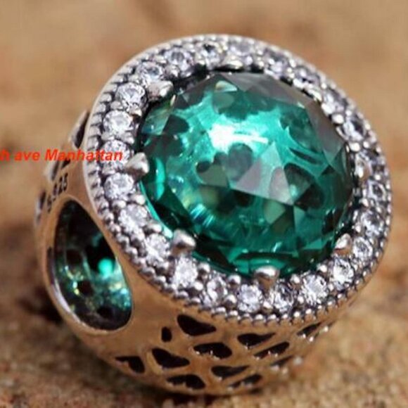Brand NEW Authentic Pandora GREEN Radiant Charm / Pandora Silver Bracelet - Picture 5 of 9